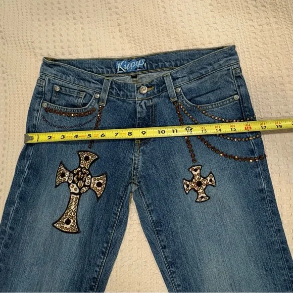Kippys Women’s 27x31 Boot-Cut Jeans with Cross Detail & Swarovski Crystals - Picture 10 of 13